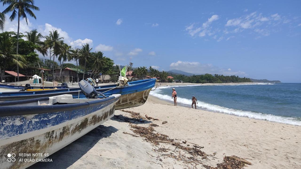 Hostal Estrellas Del Tayrona Playa Mendihuaca Guachaca Exterior photo